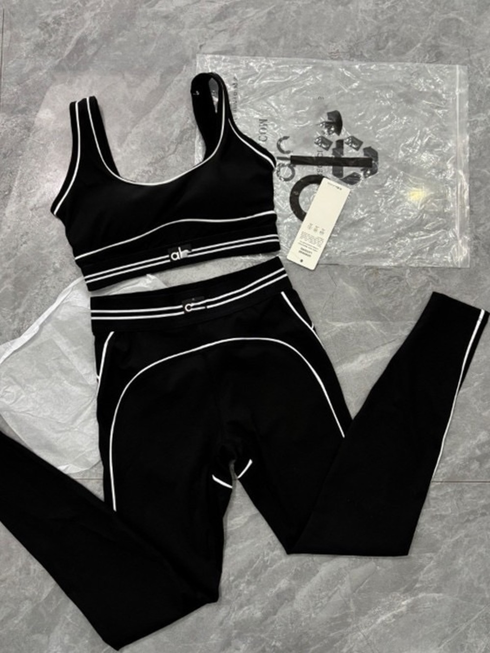 Athletic Black Crop Top & Legging Set with White Piping